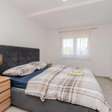 Beautiful In Karin With Heated Swimming Pool Holiday home Nadin