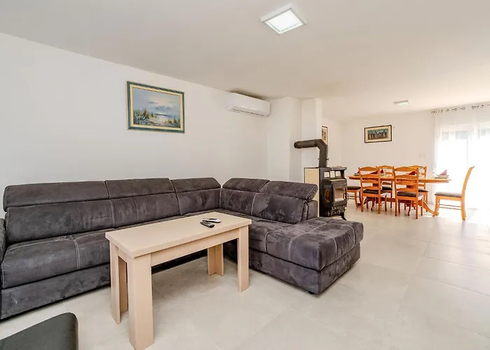 Holiday home Amazing In Karin