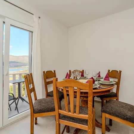 Amazing In Karin * Nadin