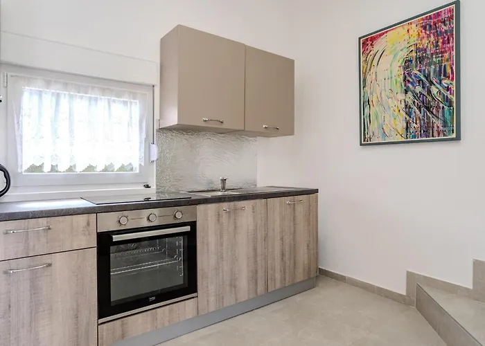 Amazing In Karin Nadin